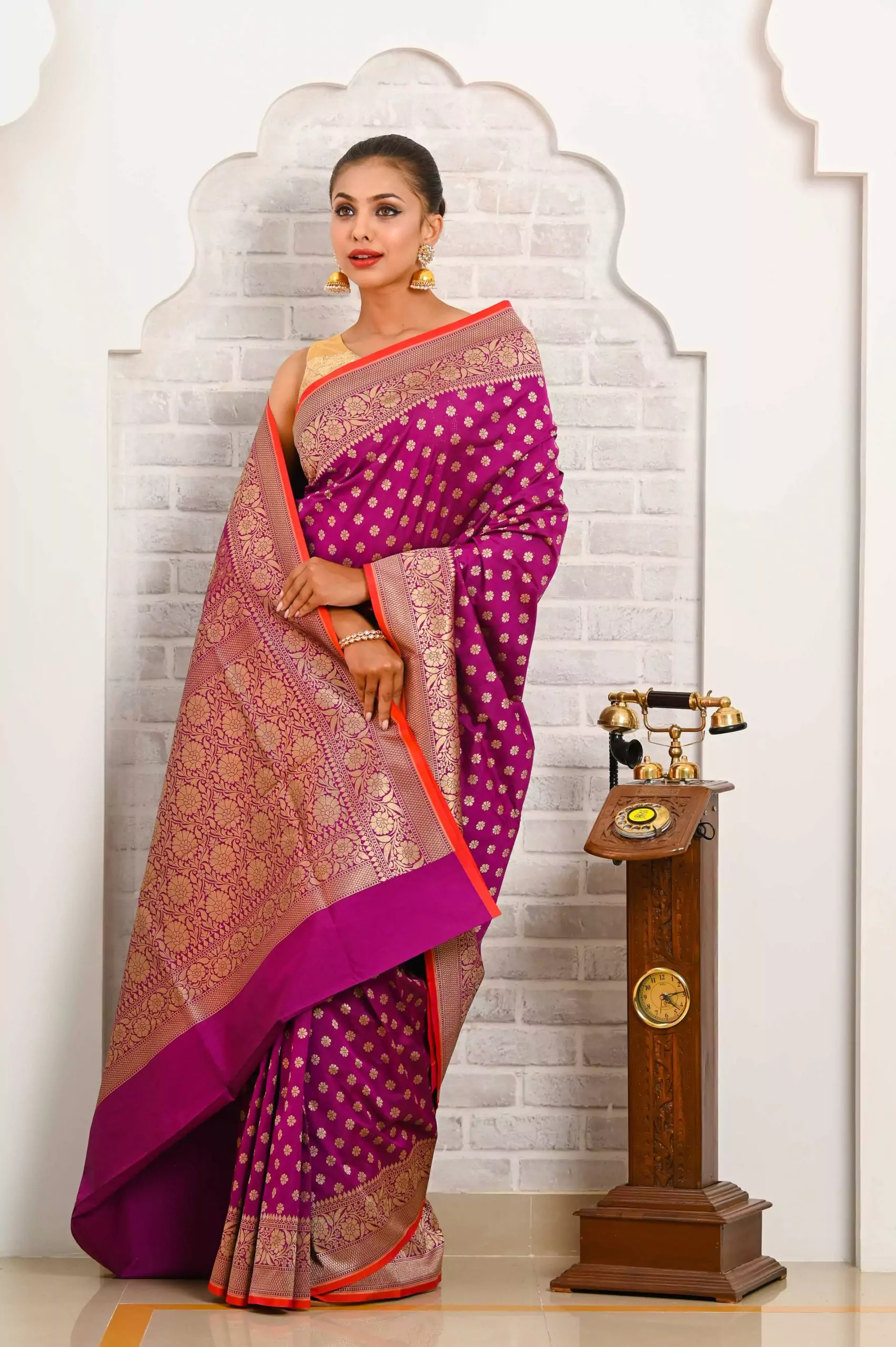 Red Banarasi Handloom Soft Silk Saree - Aura Benaras