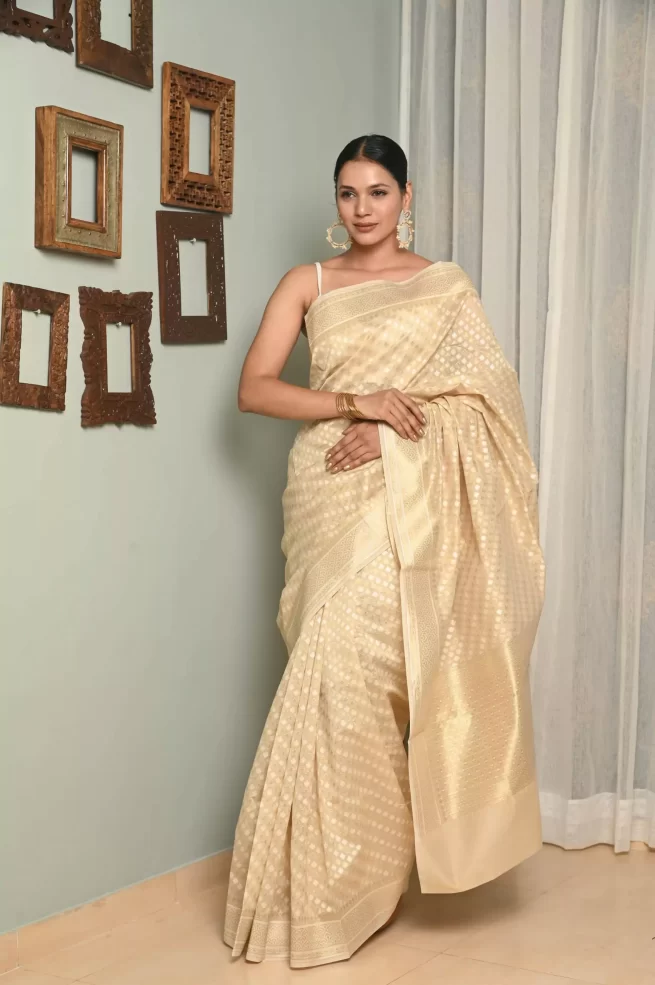 Gitanjali' Light Gold Pure Katan Silk Tissue Jangla Real Zari Banaras -  Tilfi