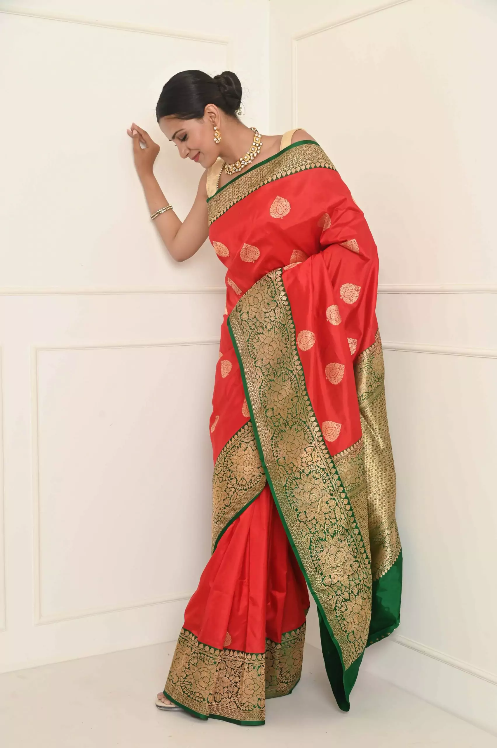 Red-green Banarasi Handloom silk saree – Prithas