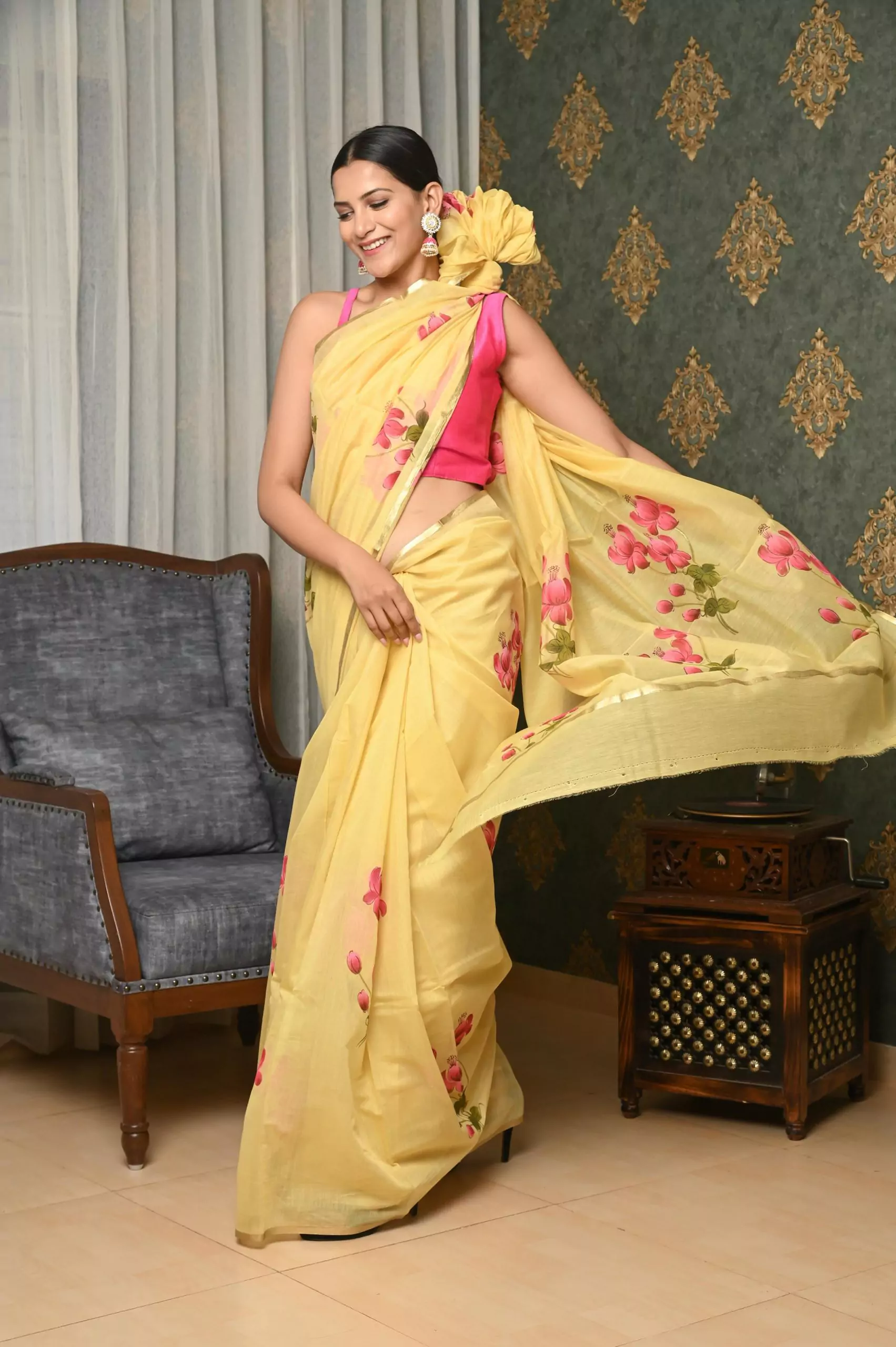 Yellow plain mul mul cotton saree with hand block printed kalamkari border  and palla – Weaver Hut